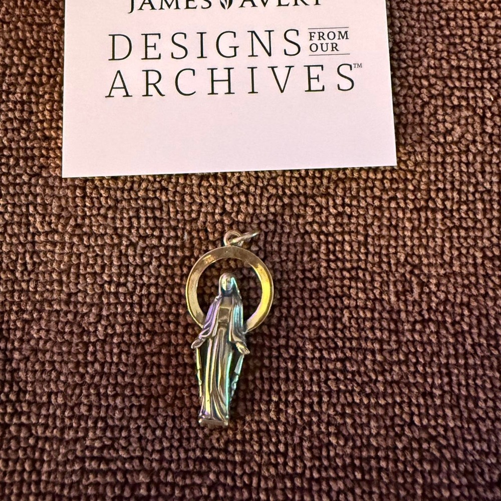 Retired James Avery Madonna Charm